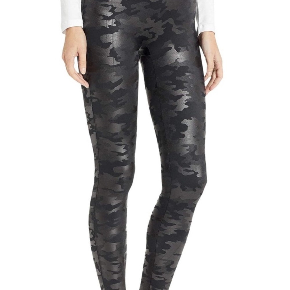 SPANX Black Camouflage Leggings